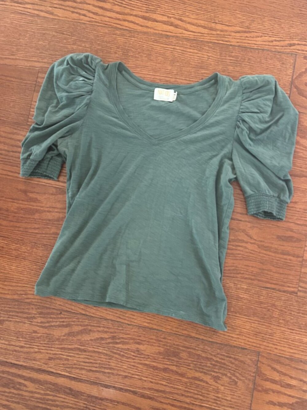 Nation LTD Celine Puff Sleeve Smocked Tee Pine Green Pima Cotton Size Small - Picture 2 of 14
